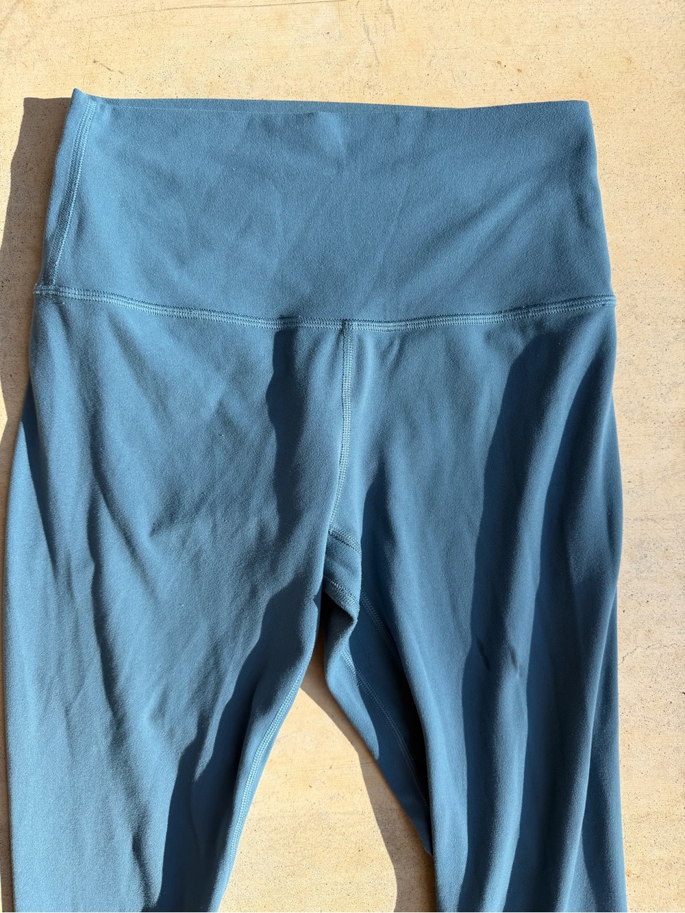 Lululemon Align 6 29" - Picture 2 of 3